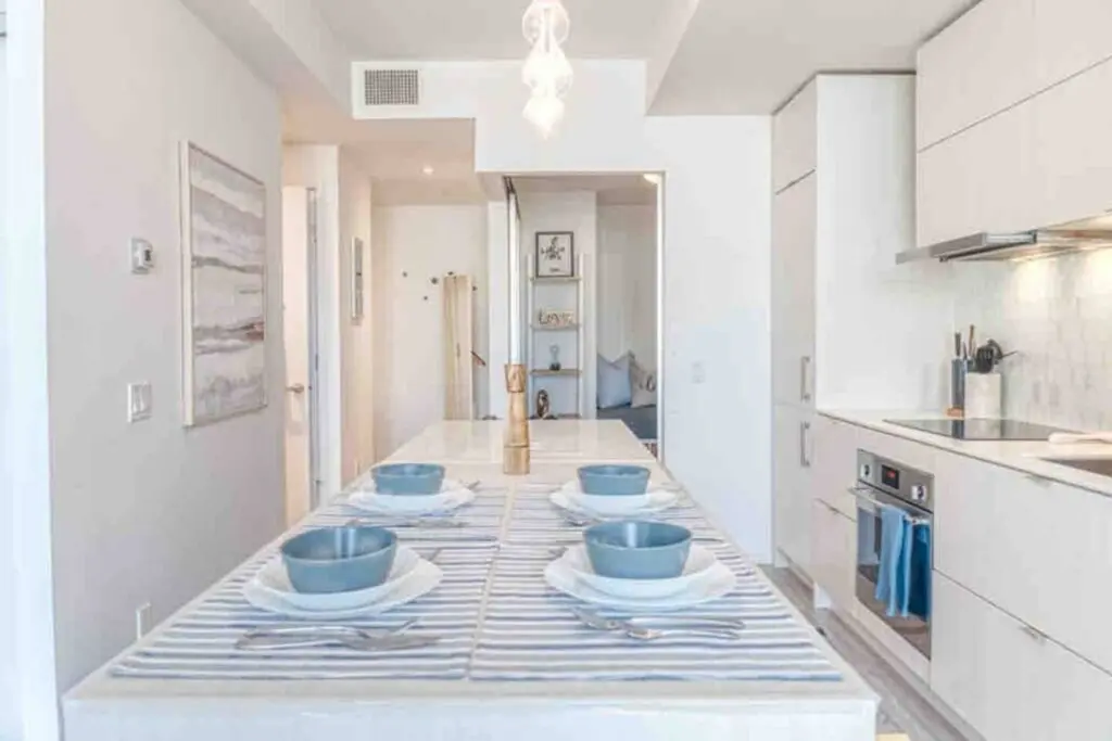 68b12012 b63a 439e 9628 902ee6cf8abd