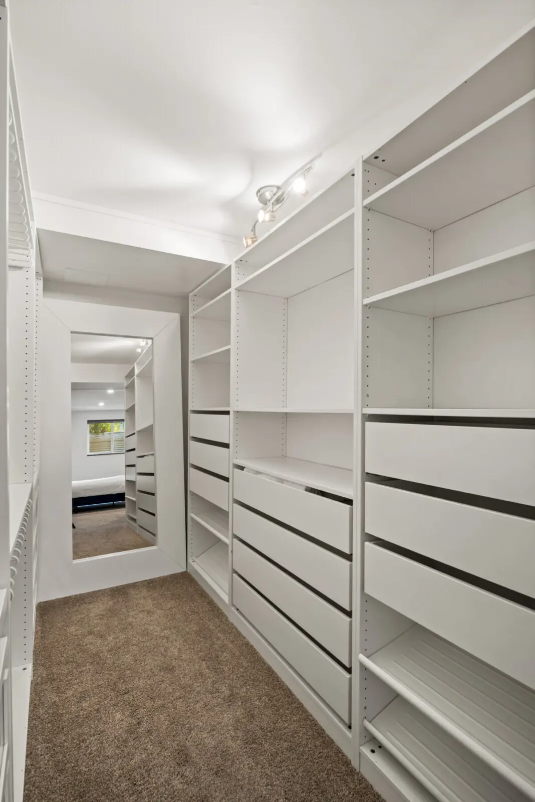 6cc05738 3bc5 4630 a13a 8c497ecef5a6