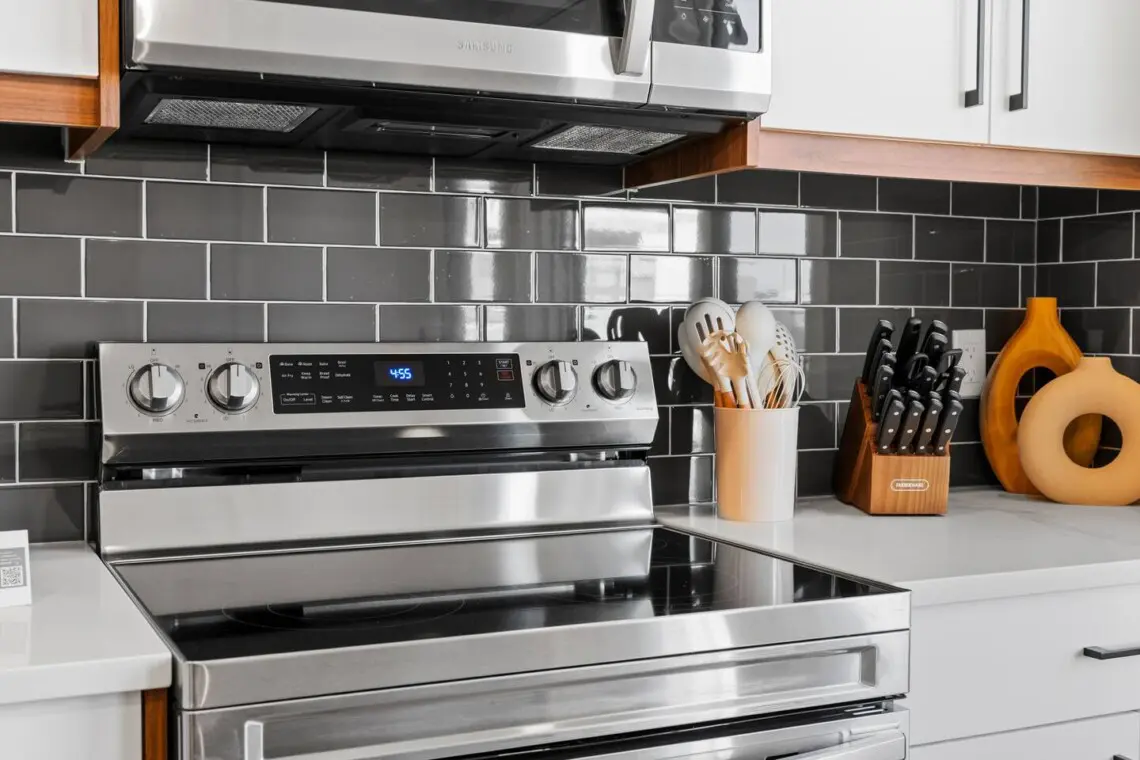 705b0898 77de 4230 9e00 f9eb9b492118