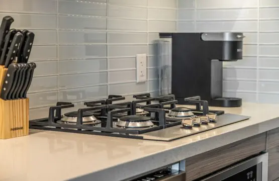 784ed17d 16e5 4a99 afb0 74b69bb46499