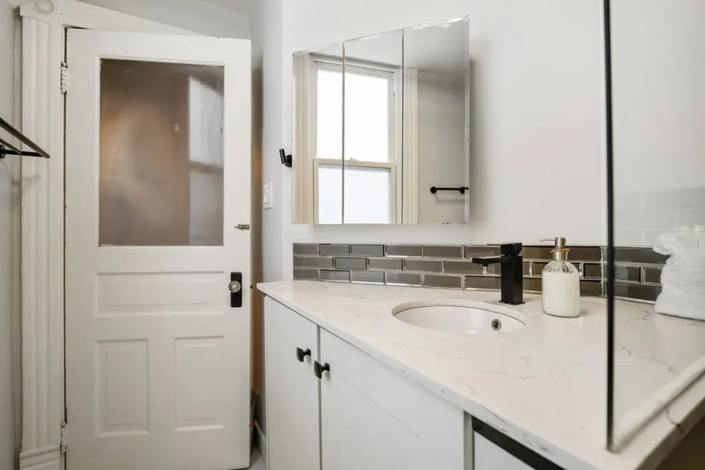 79a934ef fb51 4f57 85dd ba113993cd0d