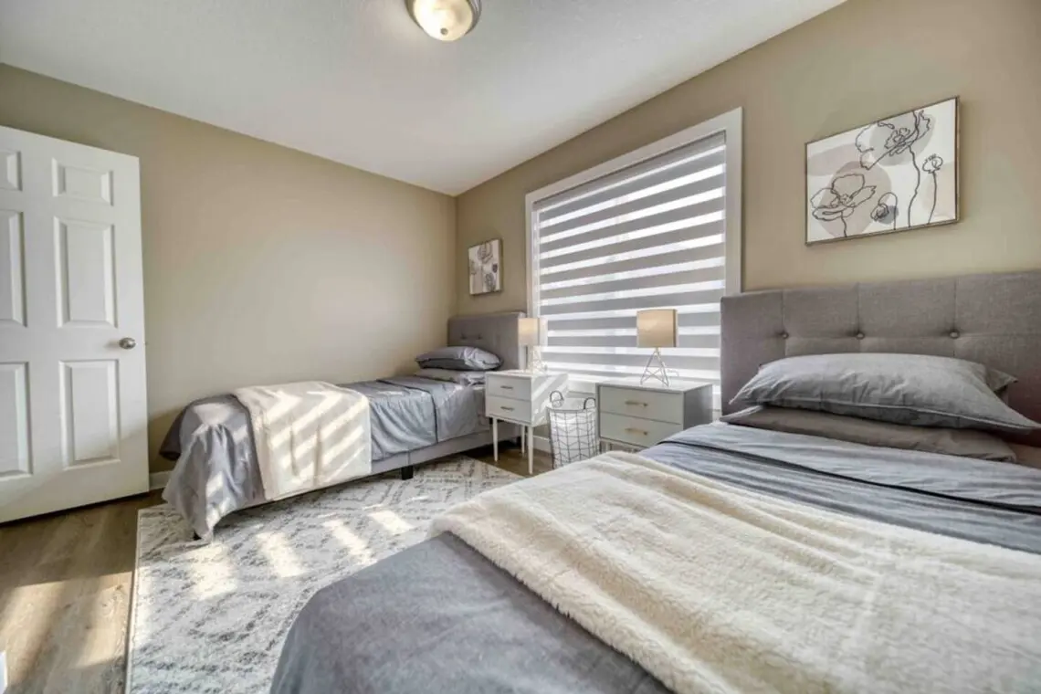 7c90db30 d866 4bea 815e af4493e0b709