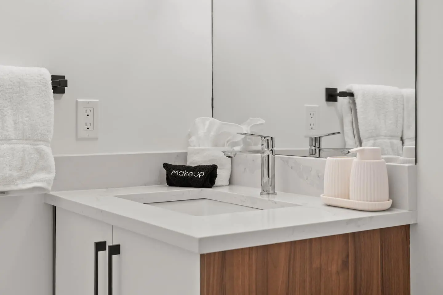 8096383e 74a6 4cb5 b573 25259d182f0b