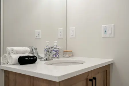 84471e8b a21a 41e2 8115 aaa8af1f2119