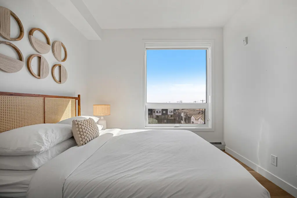 8cd8d7dc c16f 408c b585 4aded9b5631e