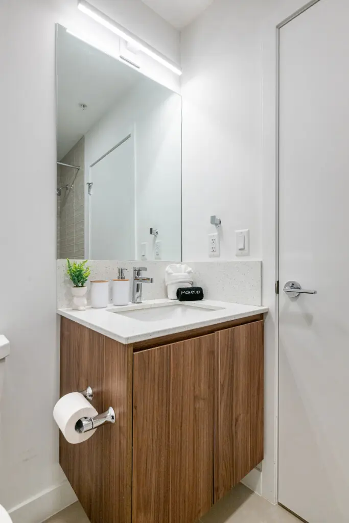 8d12376f 3616 4aad 9757 16858614dfe5