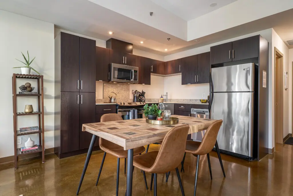 8dcc277d 8390 447c 8d18 68ff4b71ab1c