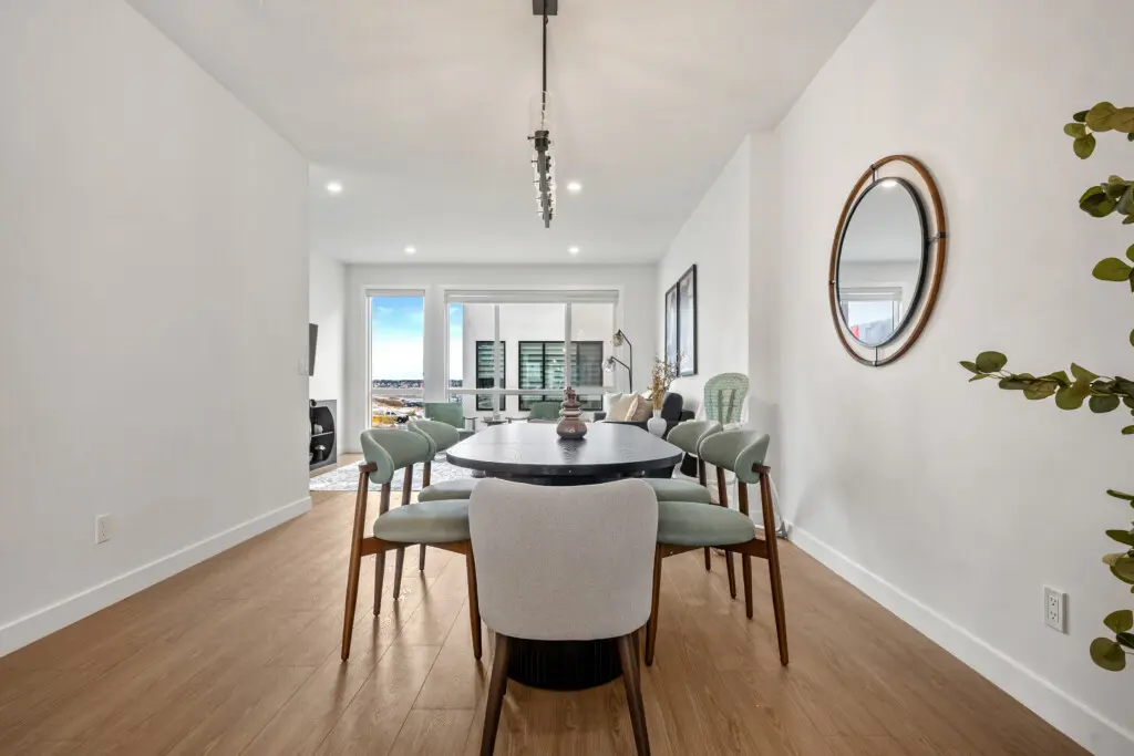 8e6bdd94 4d26 4282 82d8 b9927b7bbba3