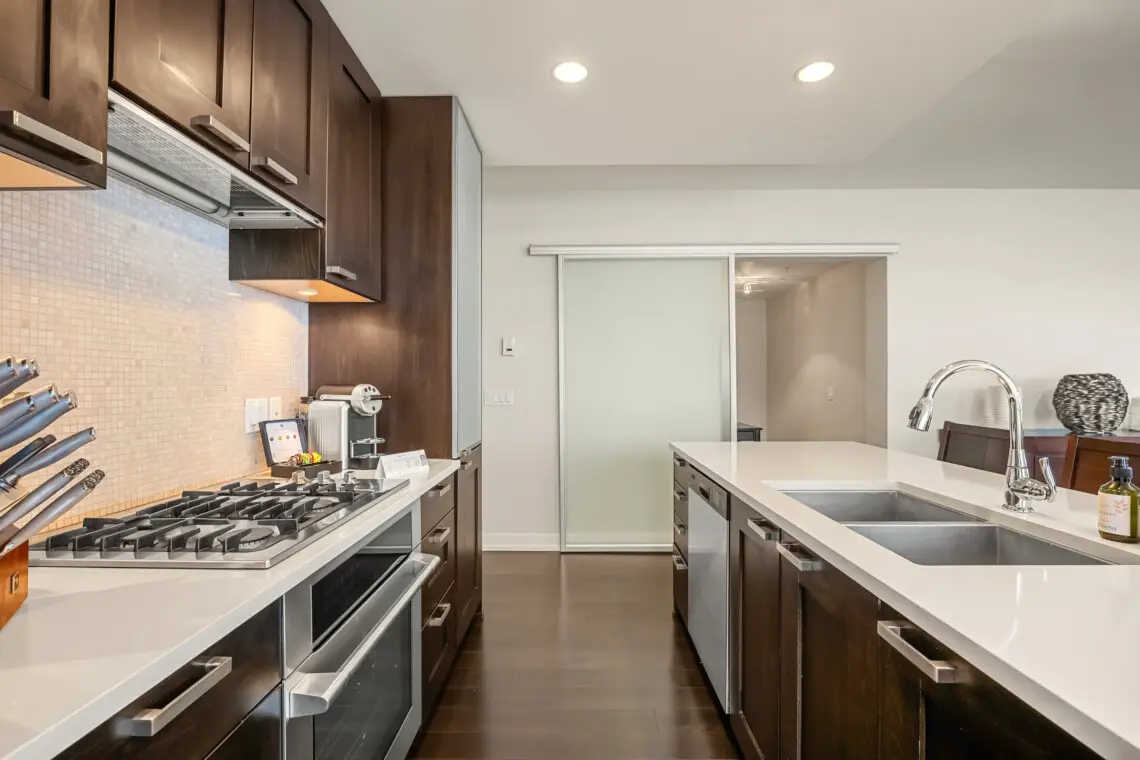 93c4a972 aad2 433e 963c 5f8aca185f39