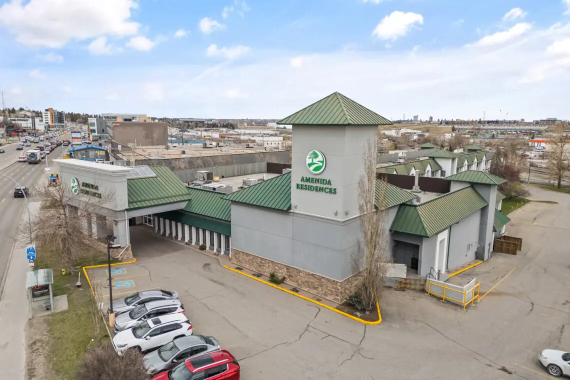 99358c8a 64b2 419c aa3e 3070d9cb33fe