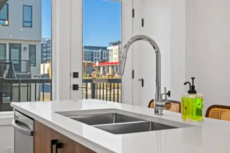 99c4871d a677 4012 834e c0a9ad699819