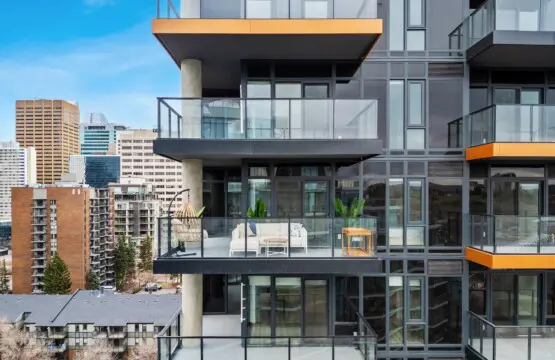 a2549273 d1be 4bcc 9de9 004ffc450fdb