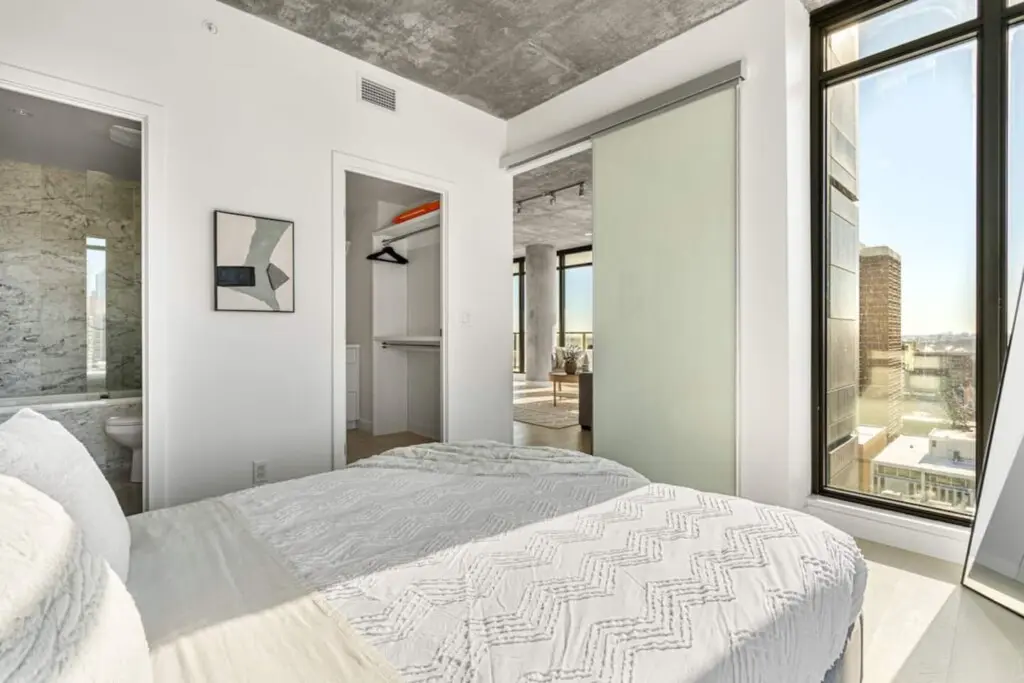 a9f22711 3e1b 49ff 8fe4 6b7b6a677adc