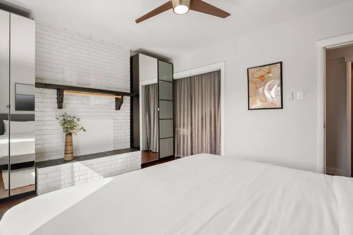 ac2ac322 bba1 4f73 98af 004d0e46cfbd