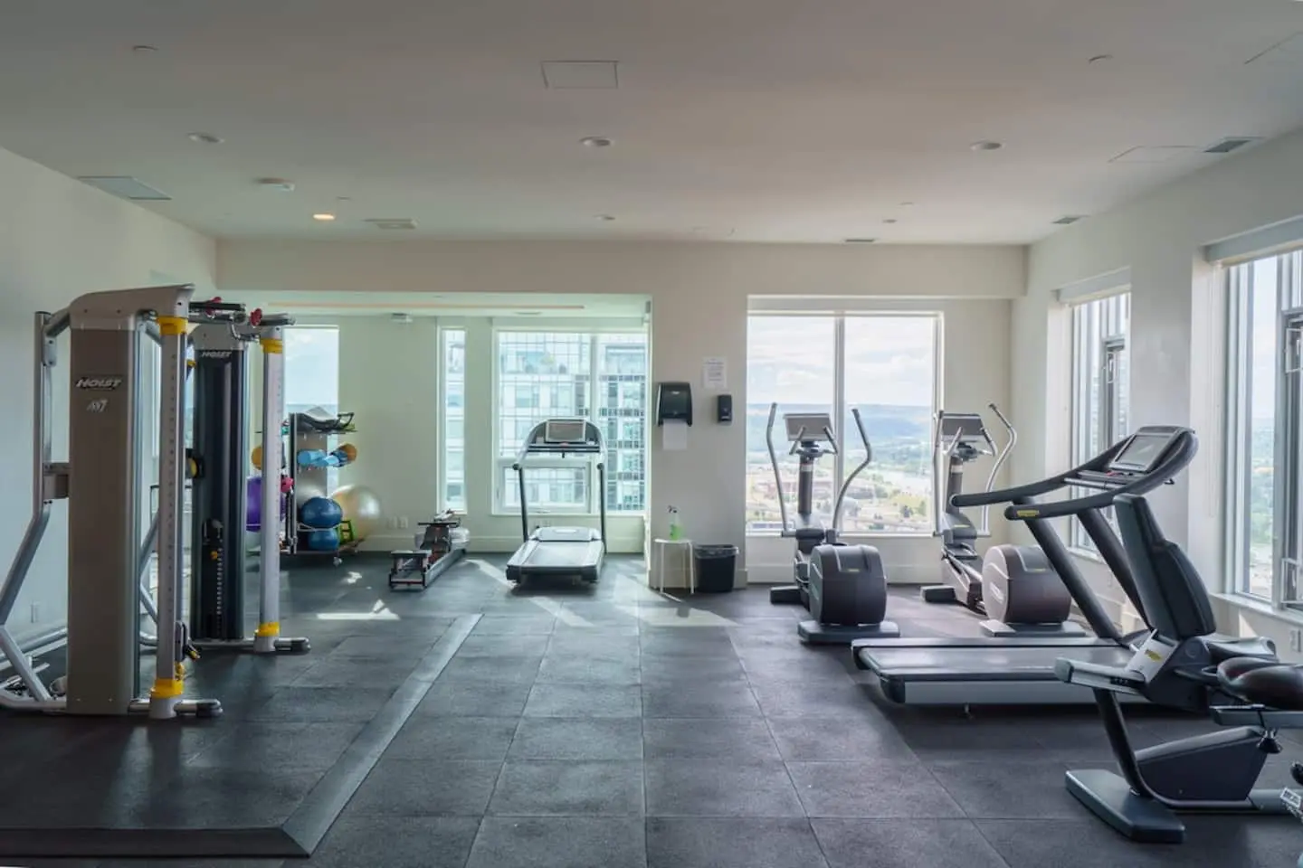 afe42ed2 64c9 4256 8427 1ac18f670f0a