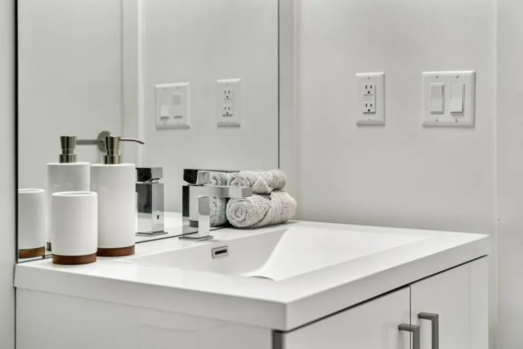 b0880f28 7ece 44cb 86ae 9591c1a242a8