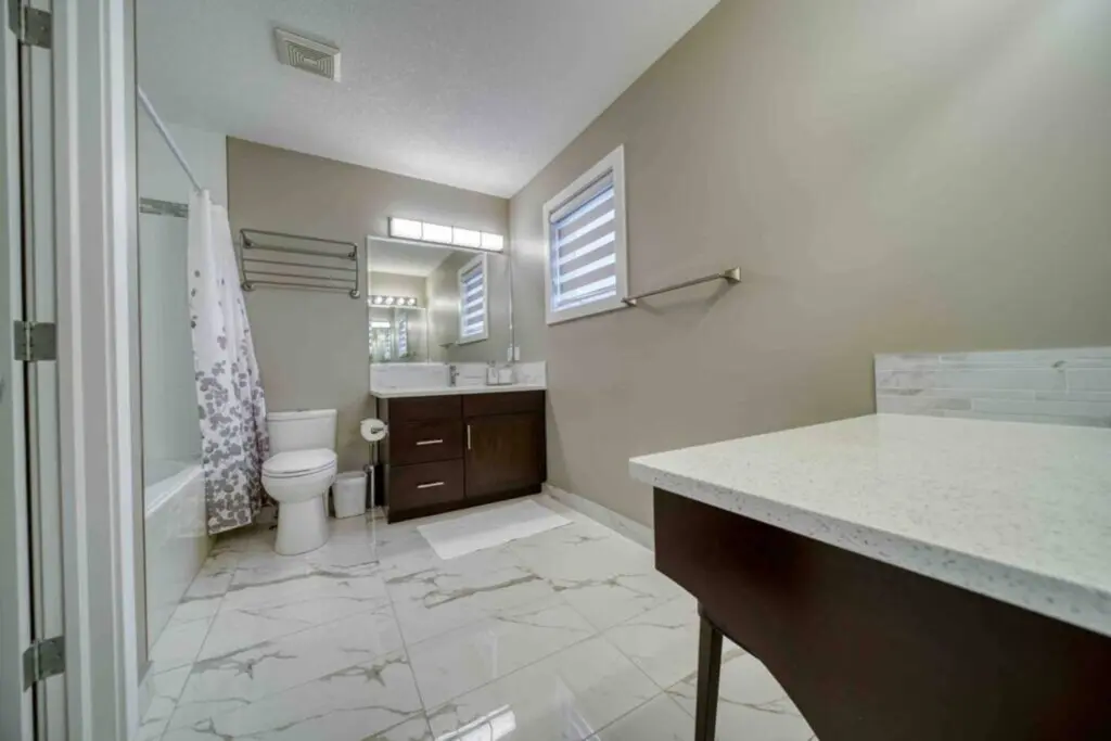 b4568b8a f0ba 4d95 80c9 dab74f2ff64a