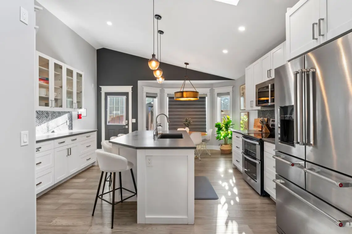 b56596d3 b2fd 449b 9985 b0ae95ec05fb