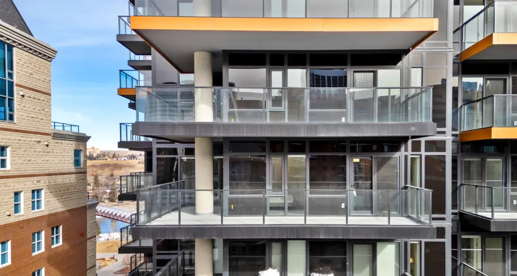 b7471e76 5c51 44c6 b608 7b56fb91c91c