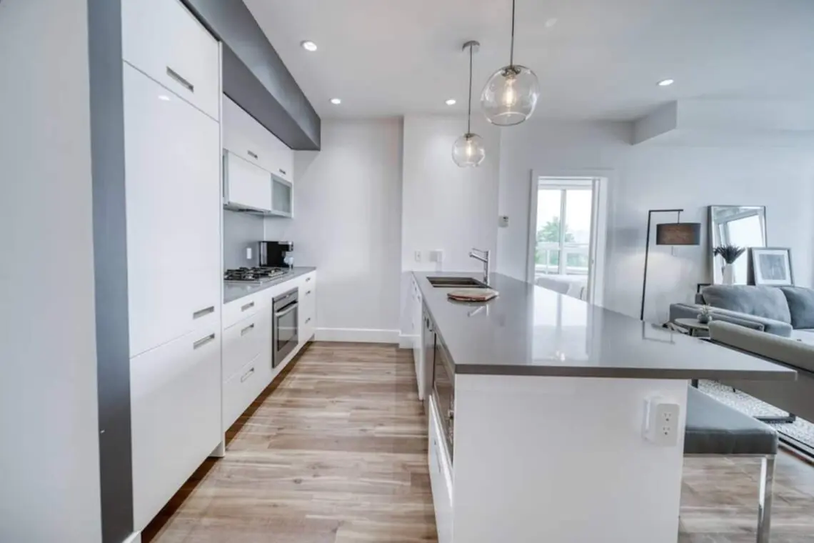 be112261 d8b1 41f0 b848 5e95b3190a9b