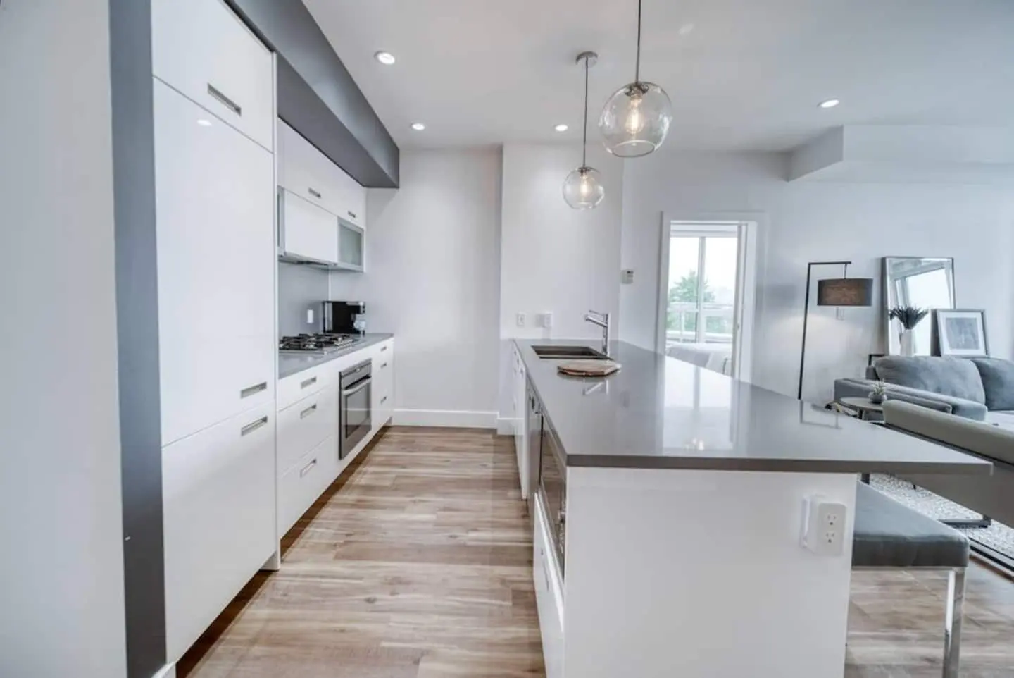 be112261 d8b1 41f0 b848 5e95b3190a9b