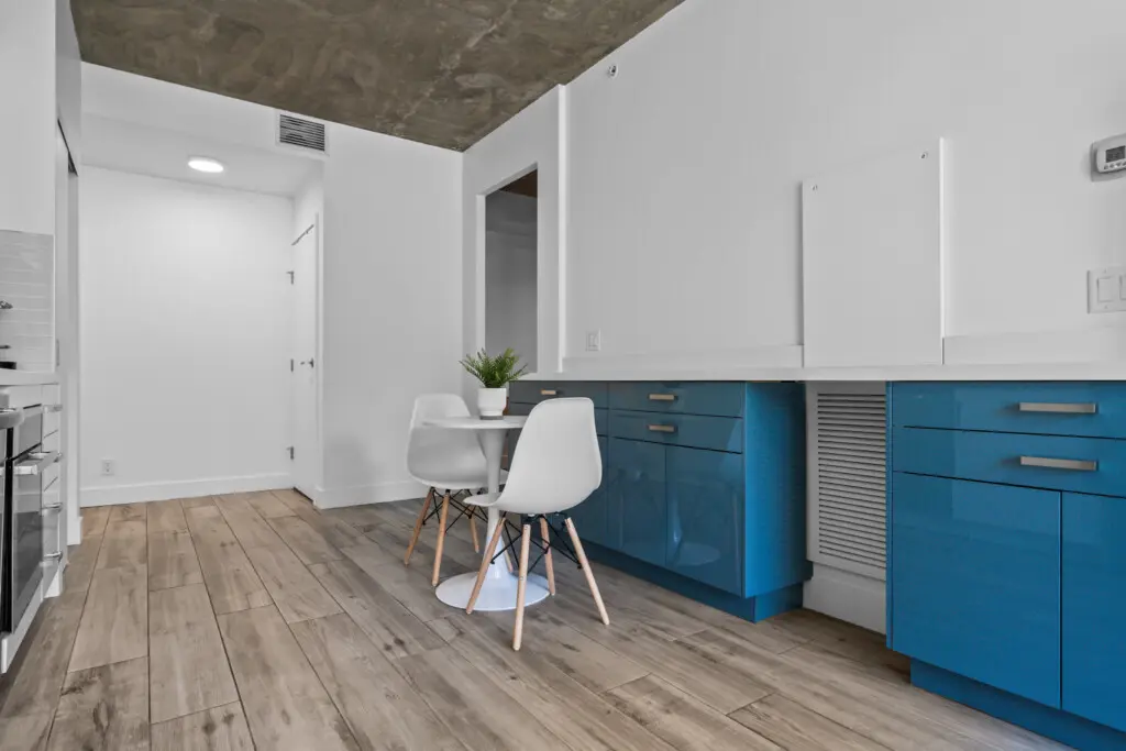 c20d85e5 d064 4c04 8932 27070eaf91bc