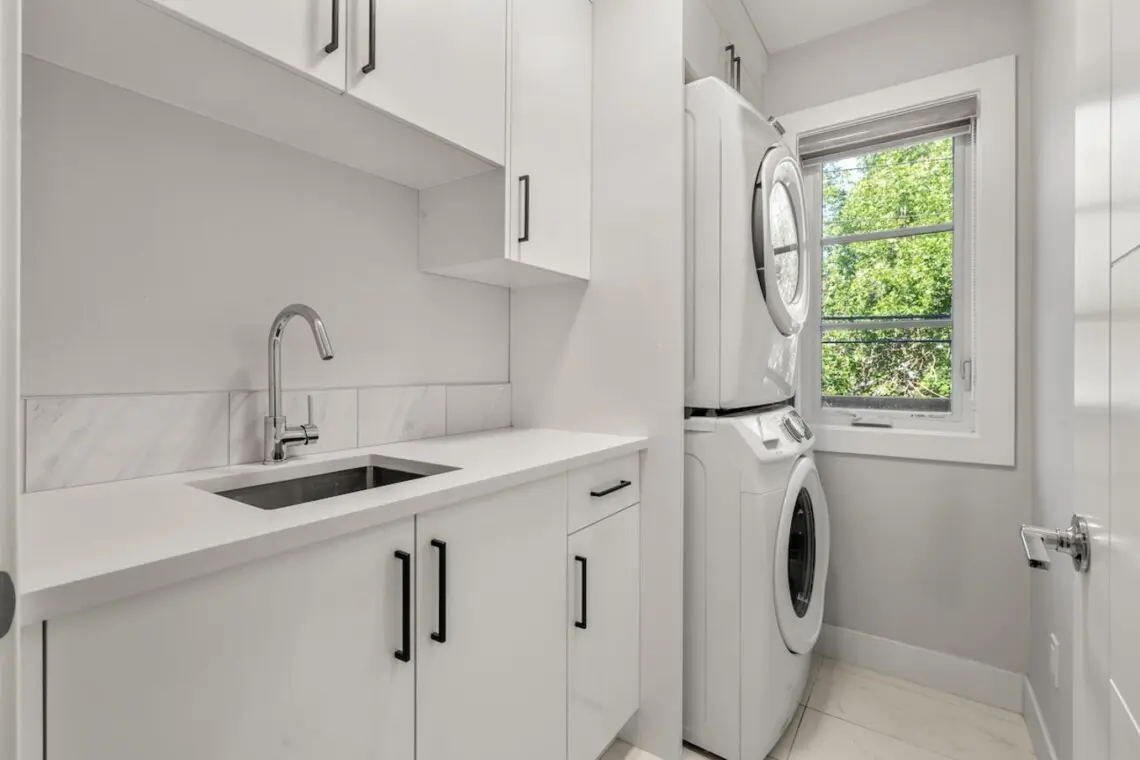 c362a1aa c552 4147 9ef6 222827cbf56d