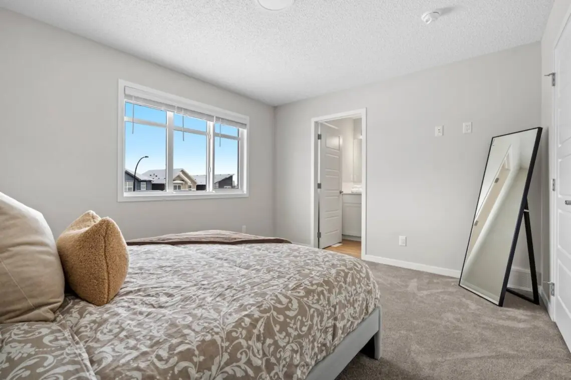 c6d905f4 e8cb 4318 bff9 82e273b8a4d6