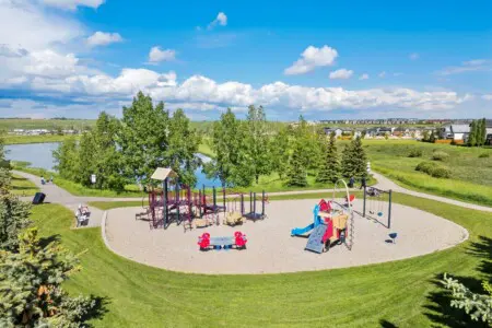 c70df0eb f4b5 462f a79a 20e084377192