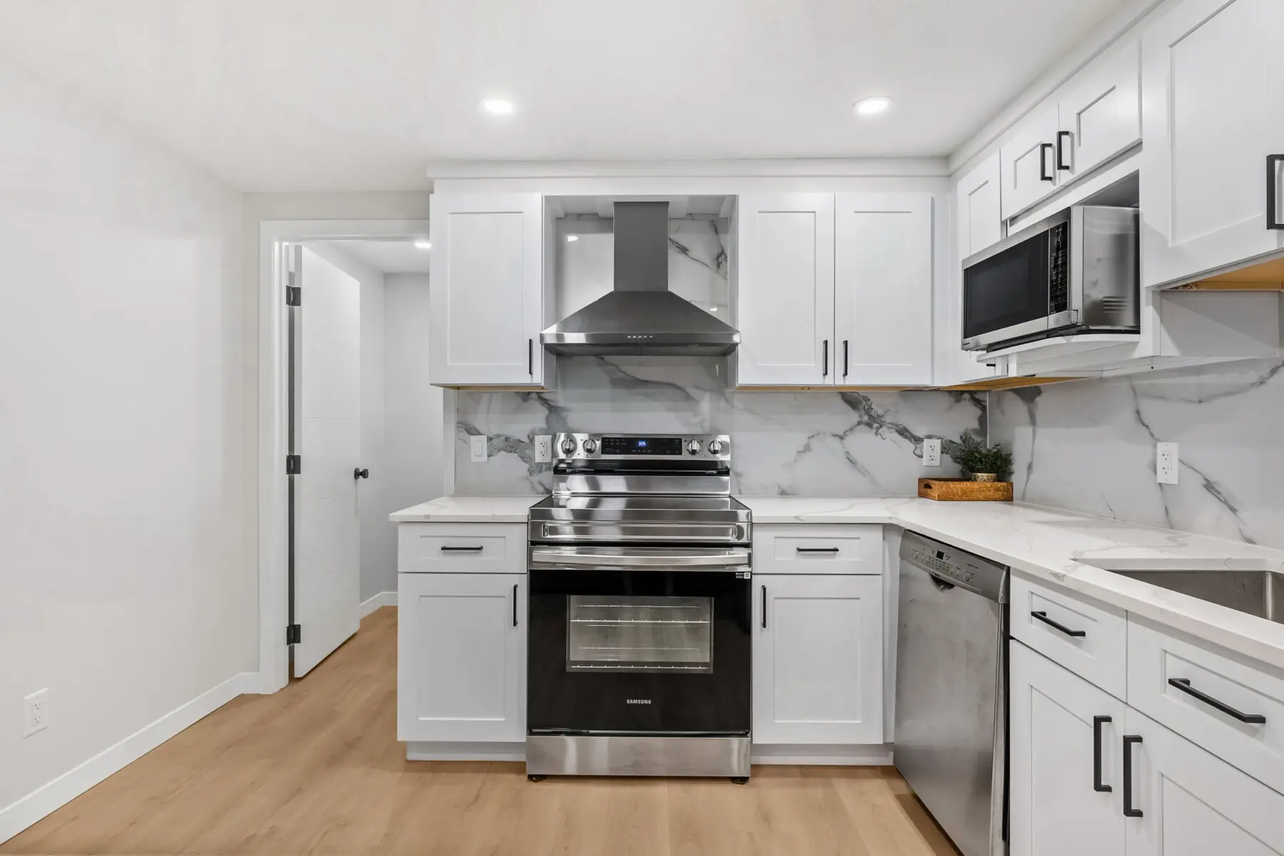 cc6cb281 94a9 4ec5 93d9 f6f1d8ea5c6d