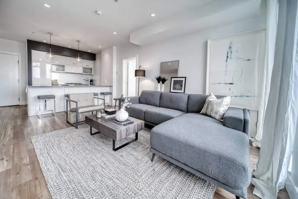 cf43c32c 7b34 455c 857e ff6397ecdff0