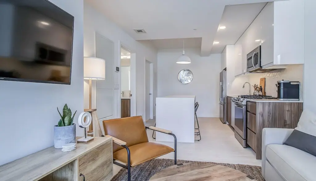 d163afab a348 4f9b 8fa2 2e59bdcb4cd4