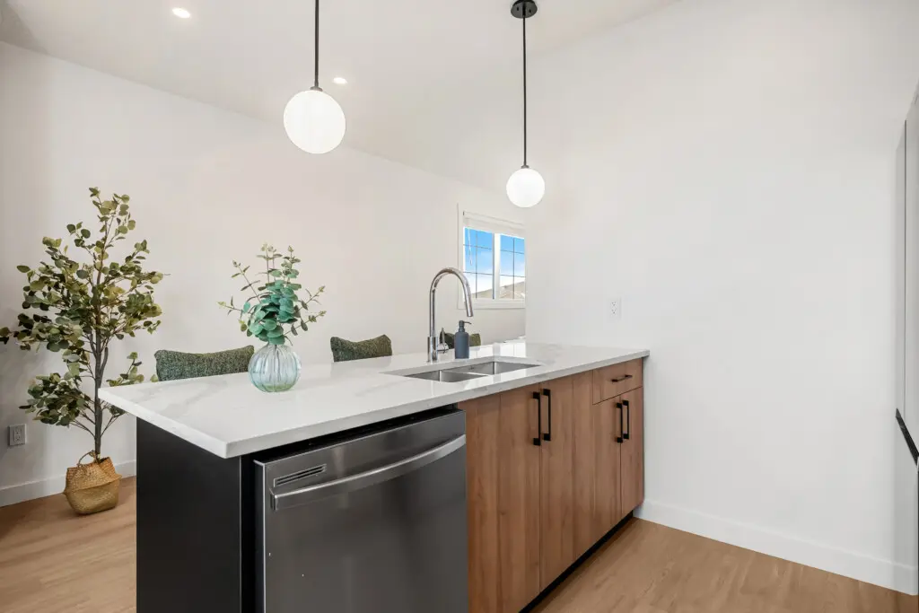 d3a69030 2073 4876 a033 4ab3a27bd50f