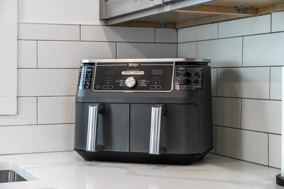 d75b8f69 6a02 4de6 a90e 418f1abdd787