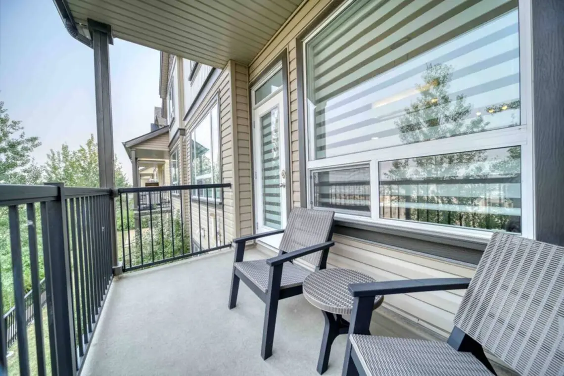 d9405776 8889 4e3e b753 6bdefbe1ff68