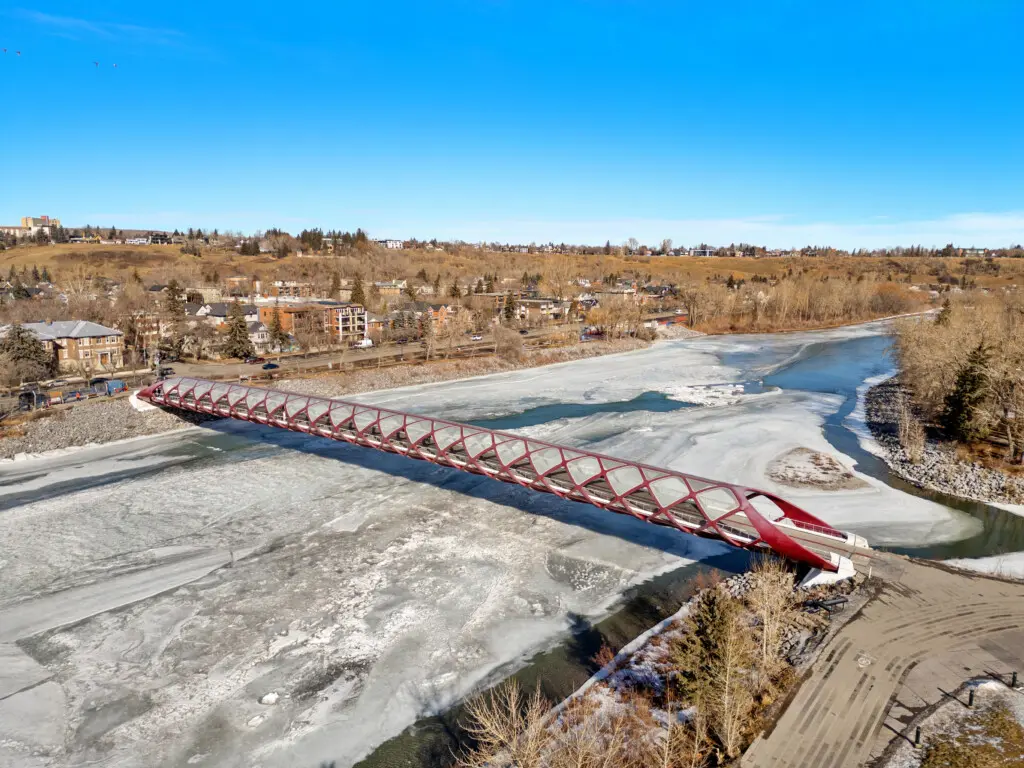 da7ddb72 20f1 4b30 9c04 a03b6a7f66bc