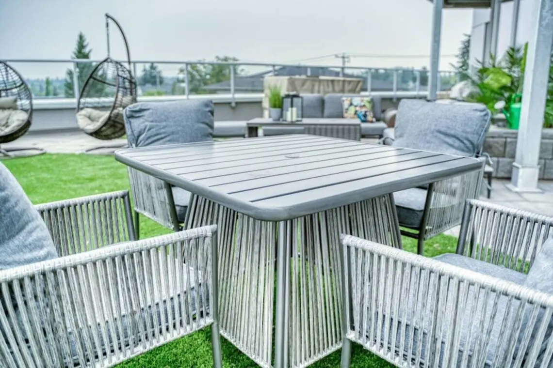 da9978f0 d0ec 4749 8293 a1d7a8aba84f