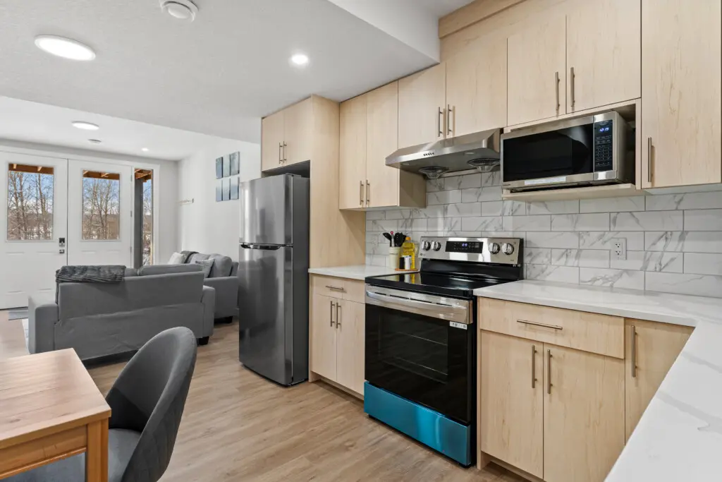 e0f197d2 9ab0 4954 bcad 7b5b5df6167d