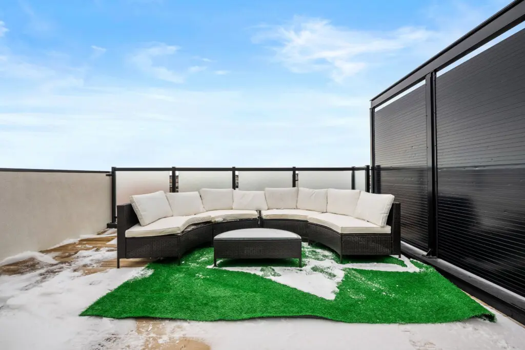 e1214773 8bec 4850 9d98 3dc25005d8d0