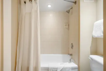 e1df8e92 344d 4019 a2ea 2e70da1f8ac2