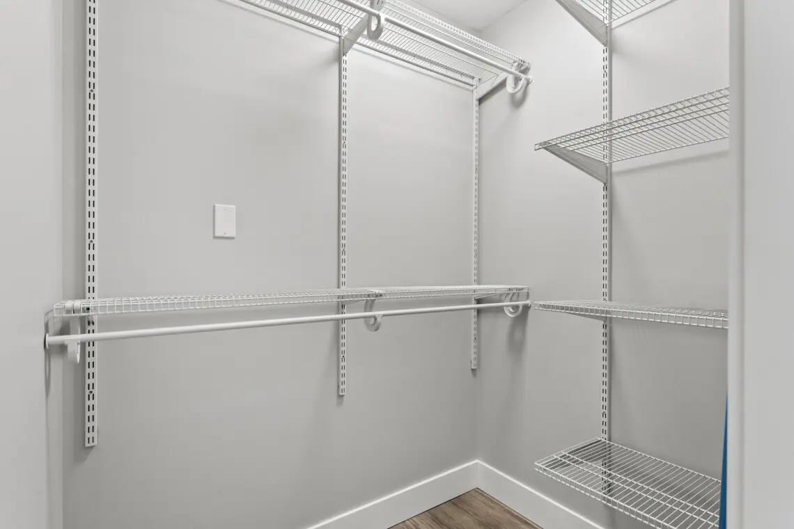 e292377f 7a78 4364 b408 64f8dd5eaf94