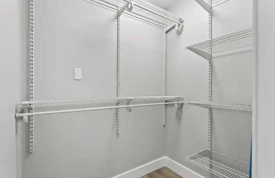 e292377f 7a78 4364 b408 64f8dd5eaf94