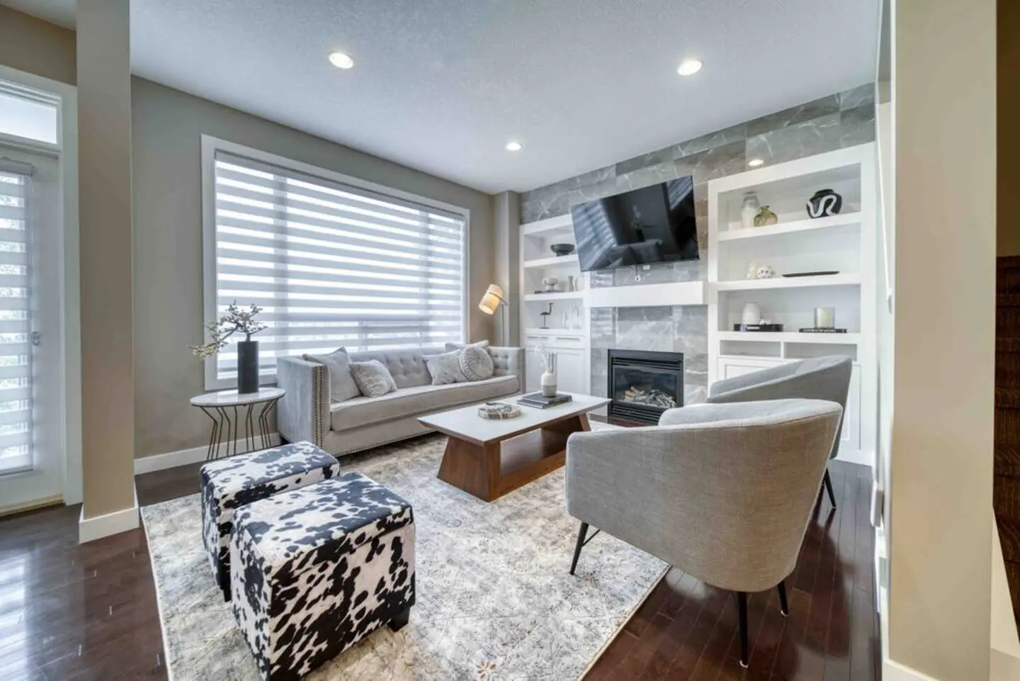 e573ef09 afba 4294 ba55 f243b78f4513