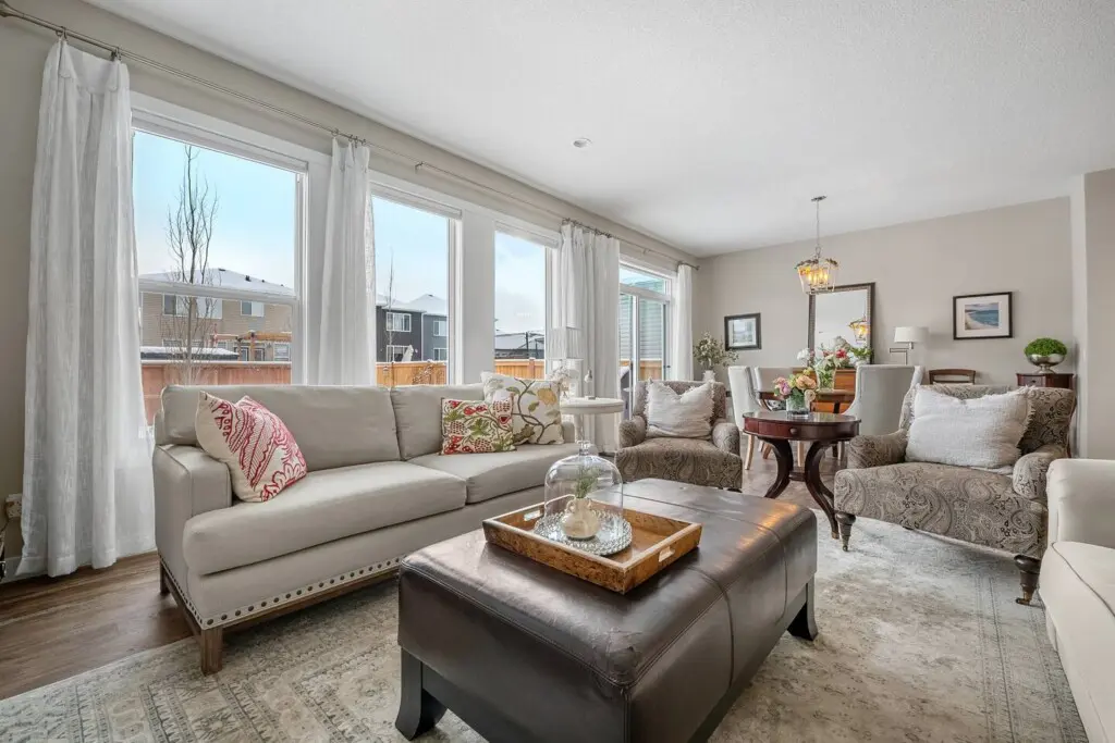 e7c95dae c0b0 4015 af50 fe115de92ff6