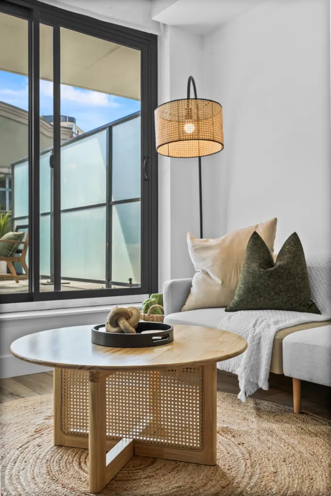 ebbe3986 43fa 42d3 9e6d 6102eda35622