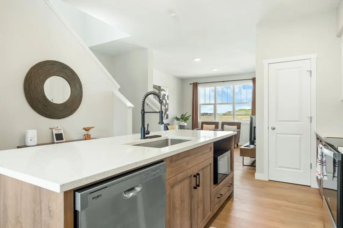 ee66e91d 1735 485f ad10 42b3de3fdf7d