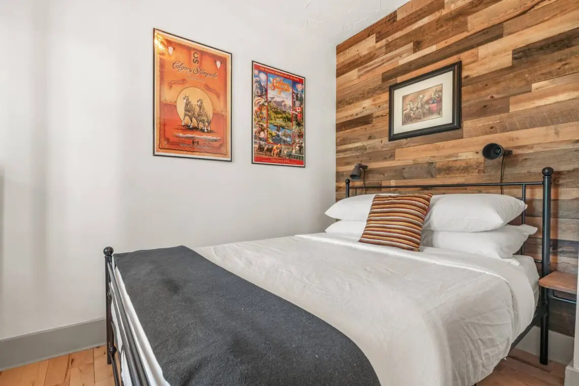 efe0e5a3 d2bf 4343 8481 8c725b450c0e