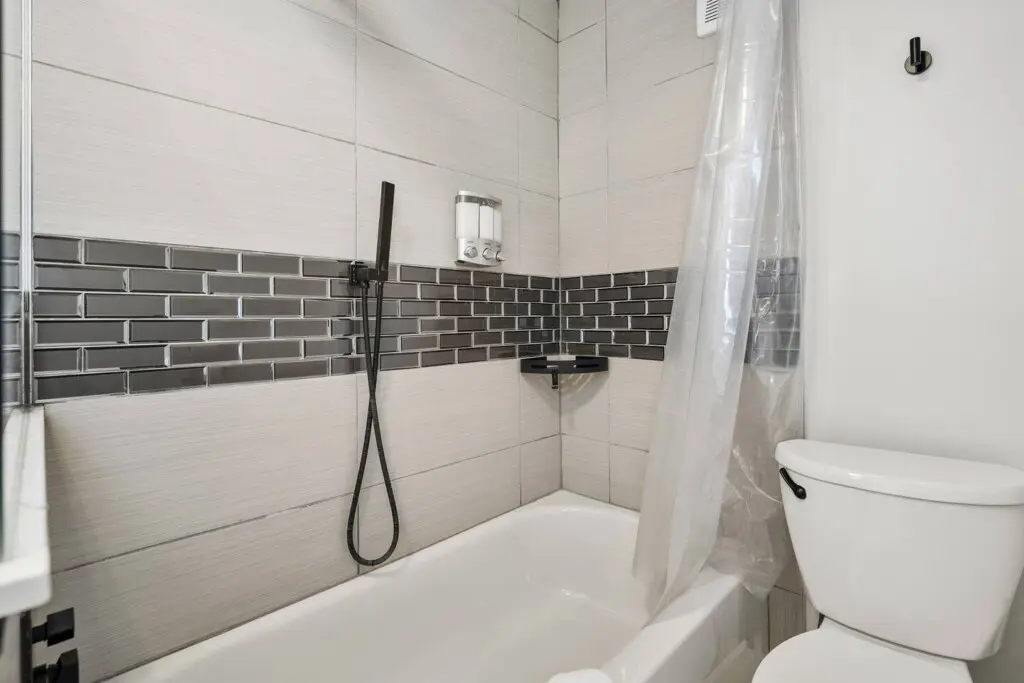 f3ce4eda f70f 4812 a758 a307f2379a11