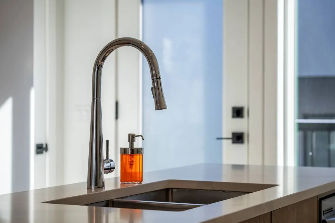 fb0898c8 b767 4aa4 b1e2 53806201106f