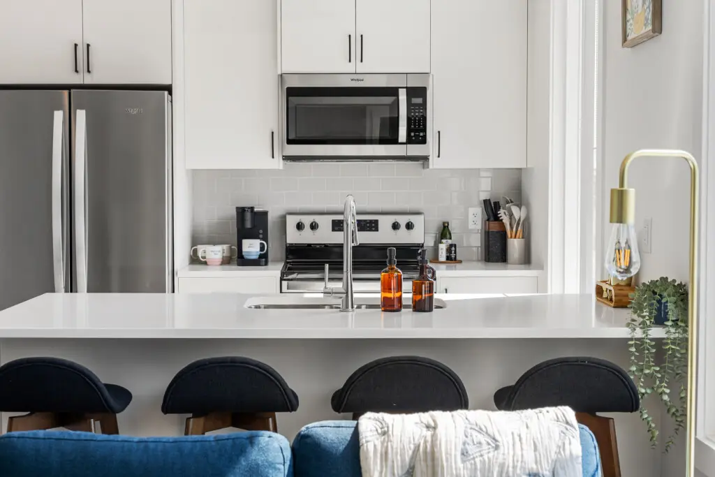 fd6fd0f8 16c2 4c86 b2d8 57de35786916